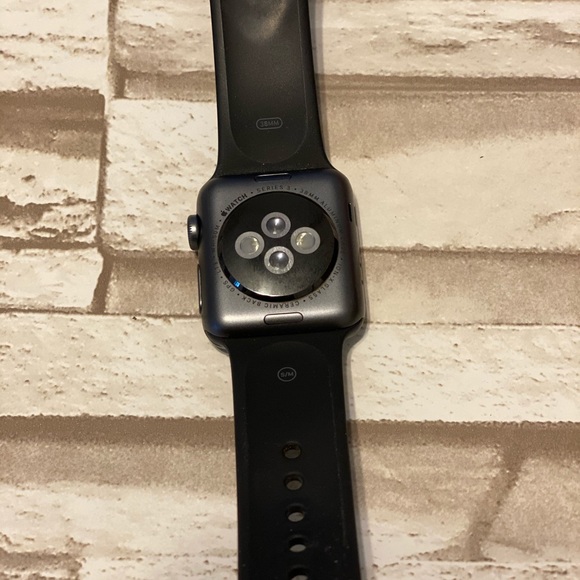 Apple watch series 3